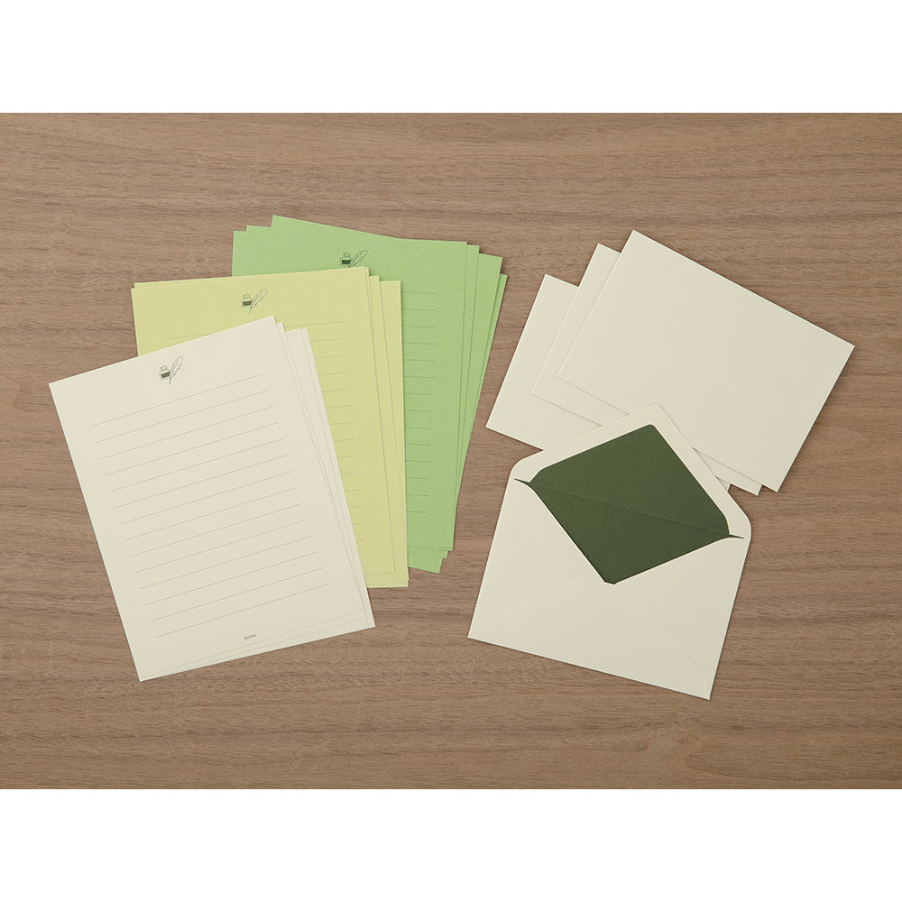 Letter set with paper and envelopes in three shades of green